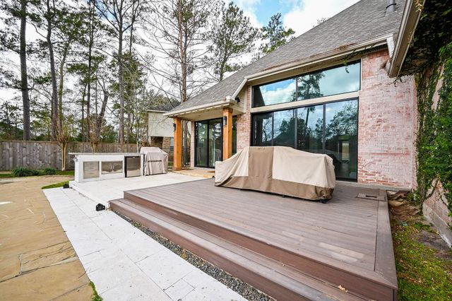 146 Rocky Point Drive, Spring, TX 77389