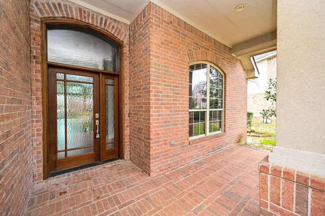 146 Rocky Point Drive, Spring, TX 77389