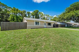 745 21st Street SW, Vero Beach, FL 32960