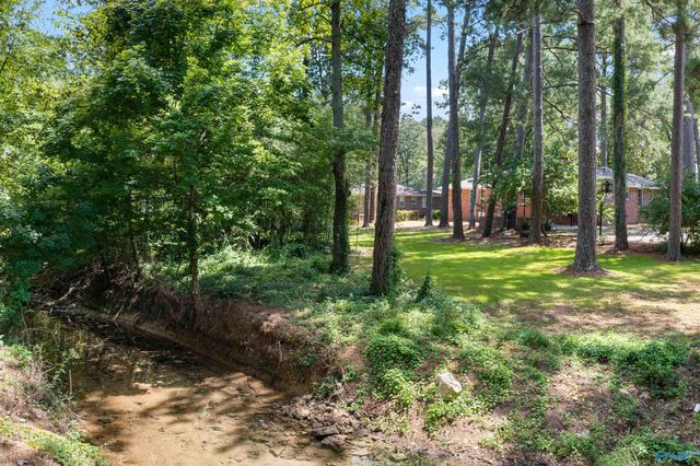 217 Monterey Circle, Gadsden, AL 35901