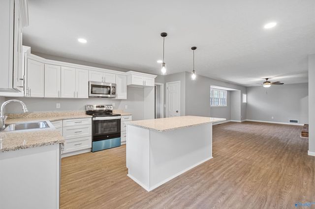 217 Monterey Circle, Gadsden, AL 35901