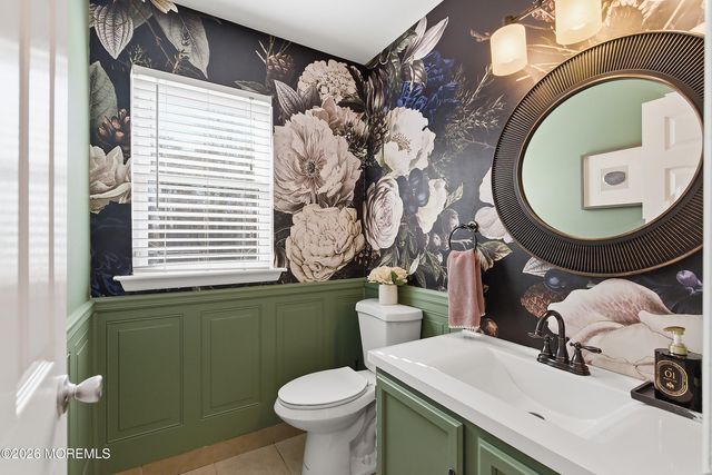 899 Molde Court, Toms River, NJ 08753