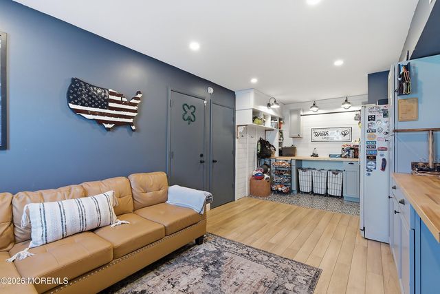 899 Molde Court, Toms River, NJ 08753