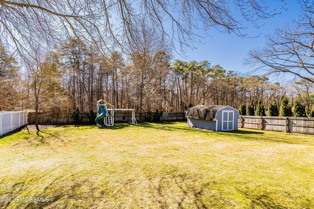 899 Molde Court, Toms River, NJ 08753