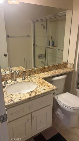 21211 Serra Vista, Lake Forest, CA 92630