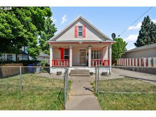 9734 N EXETER Ave, Portland, OR 97203