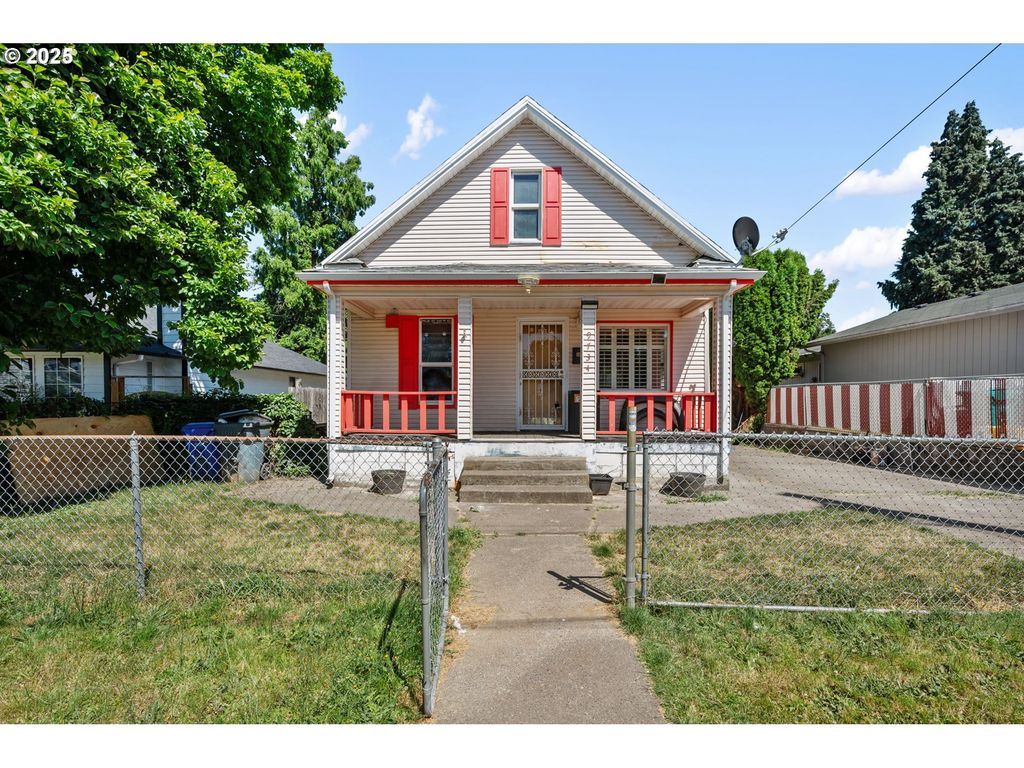 9734 N EXETER Ave, Portland, OR 97203
