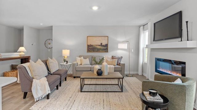 12598 Marshview Drive, Rogers, MN 55374