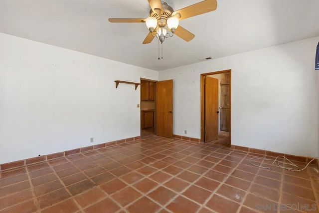 2922 Alamitos, Escondido, CA 92027