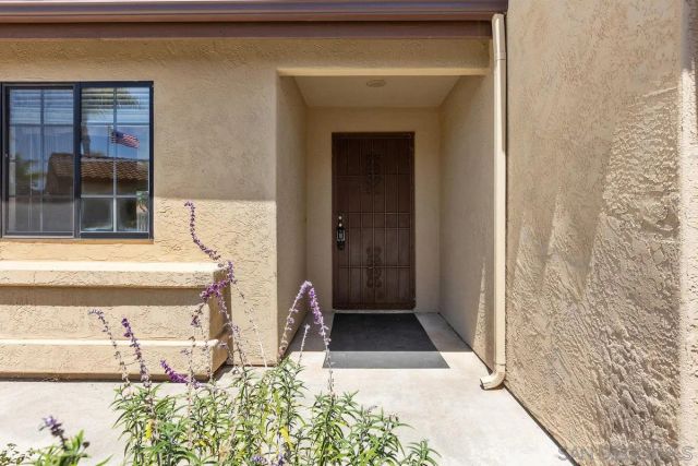 2922 Alamitos, Escondido, CA 92027