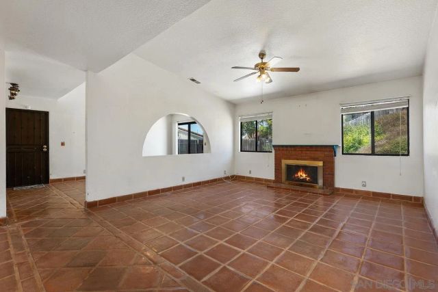 2922 Alamitos, Escondido, CA 92027