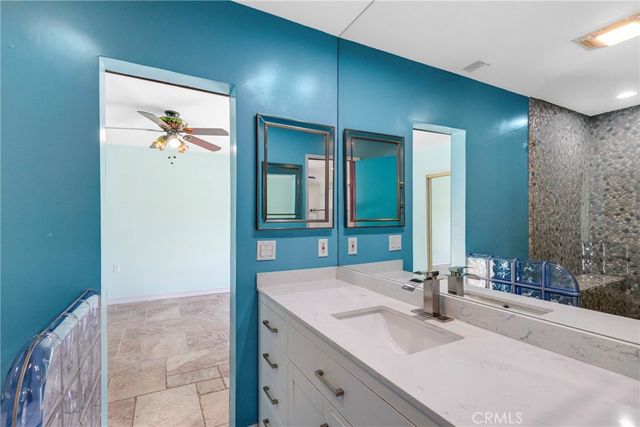 23728 Bessemer, Woodland Hills, CA 91367