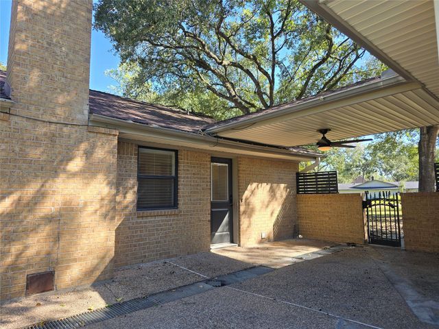 19103 Whitewood Drive, Spring, TX 77373