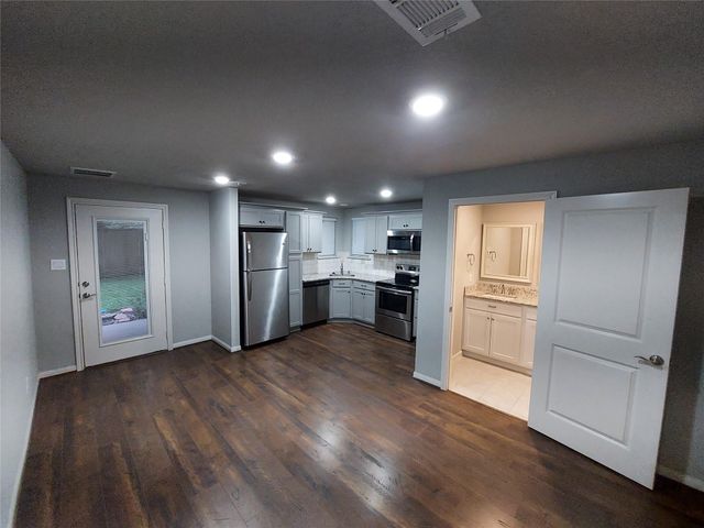 19103 Whitewood Drive, Spring, TX 77373