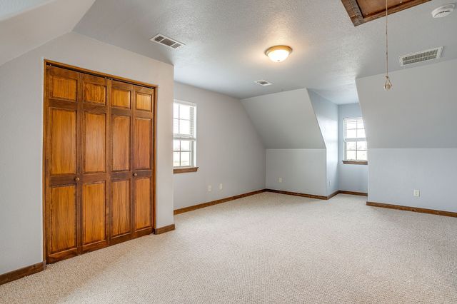 2220 Lazy Bend Road, Millsap, TX 76066