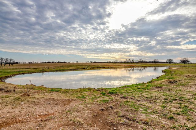 2220 Lazy Bend Road, Millsap, TX 76066