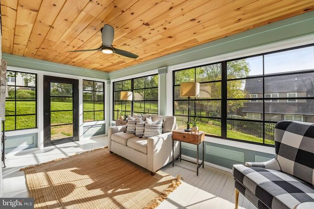 17 W RIDGE RD, Media, PA 19063
