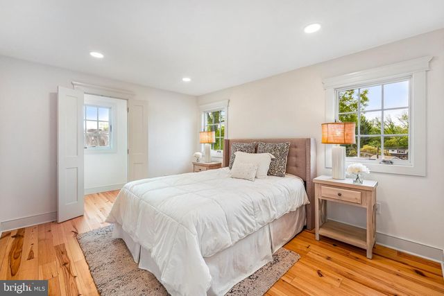 17 W RIDGE RD, Media, PA 19063