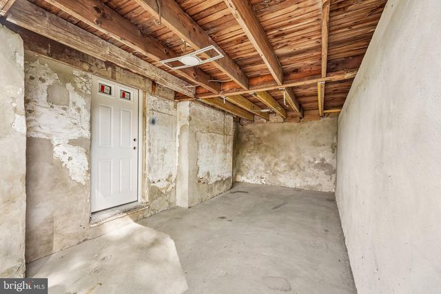 17 W RIDGE RD, Media, PA 19063