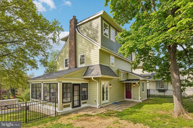 17 W RIDGE RD, Media, PA 19063