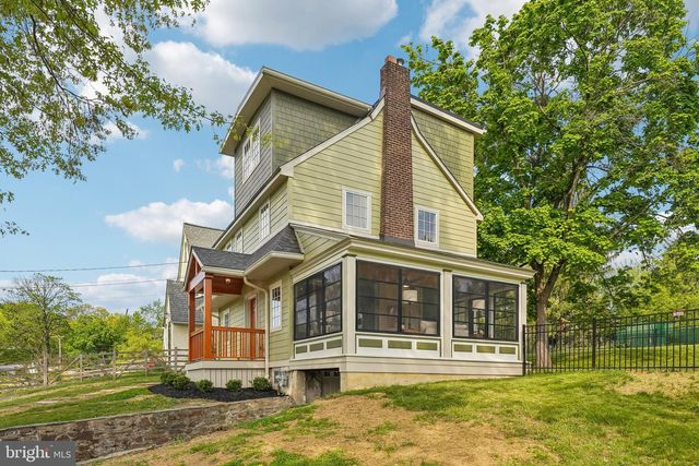 17 W RIDGE RD, Media, PA 19063