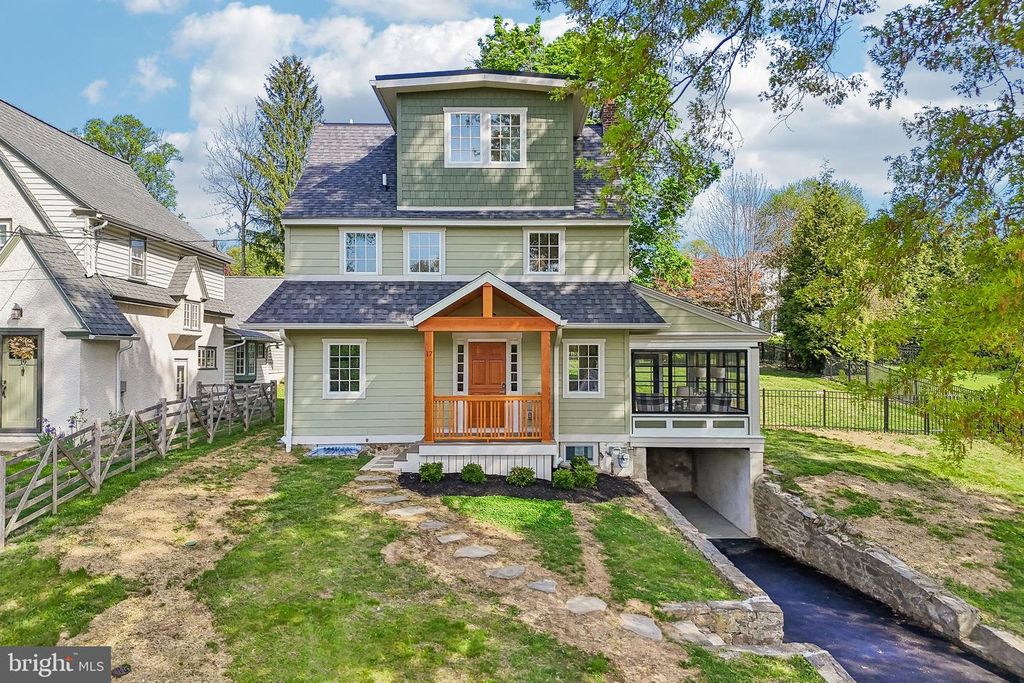 17 W RIDGE RD, Media, PA 19063