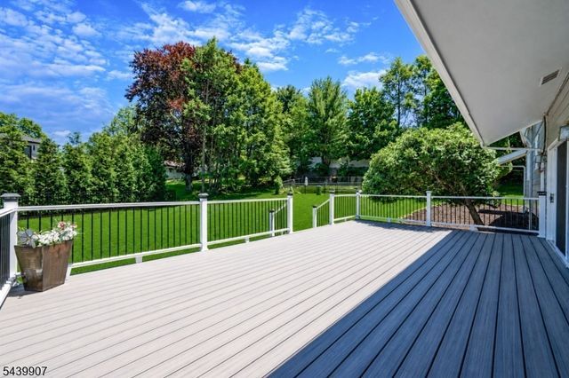 128 Beverly Rd, Fairfield Twp., NJ 07004