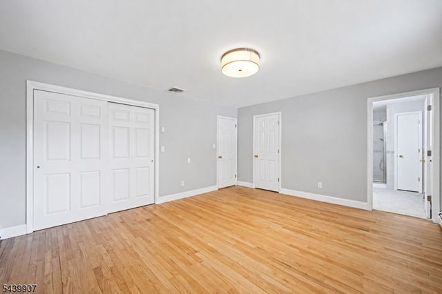 128 Beverly Rd, Fairfield Twp., NJ 07004