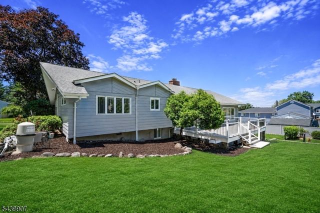 128 Beverly Rd, Fairfield Twp., NJ 07004