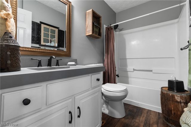 2480 Cyprus Drive SE, Massillon, OH 44646