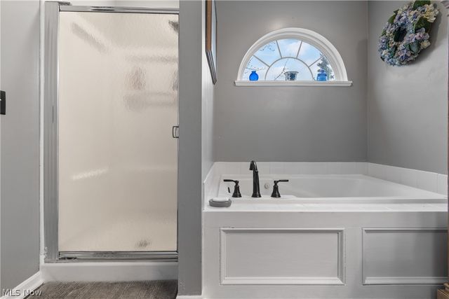 2480 Cyprus Drive SE, Massillon, OH 44646