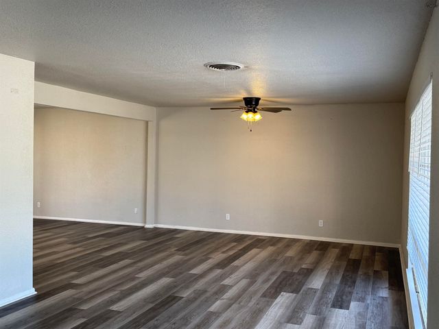 4205 YORK STREET, Wichita Falls, TX 76309