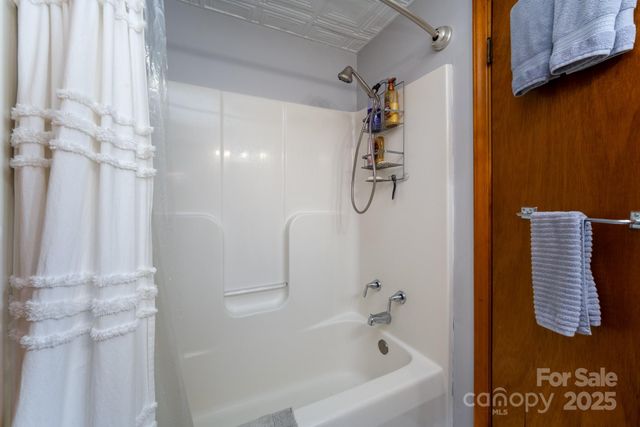 361 Rainbow Lake Drive, Brevard, NC 28712