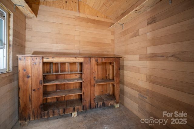 361 Rainbow Lake Drive, Brevard, NC 28712