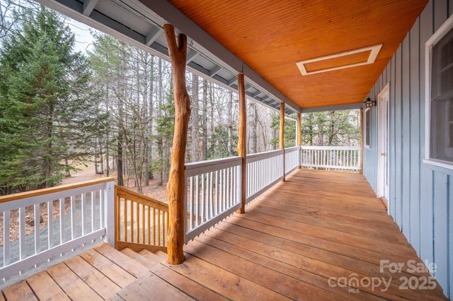 361 Rainbow Lake Drive, Brevard, NC 28712