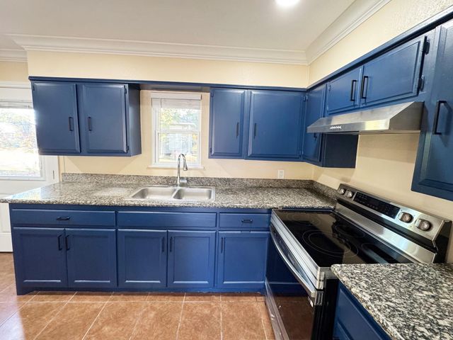 3238 Texas Avenue, Texas City, TX 77590