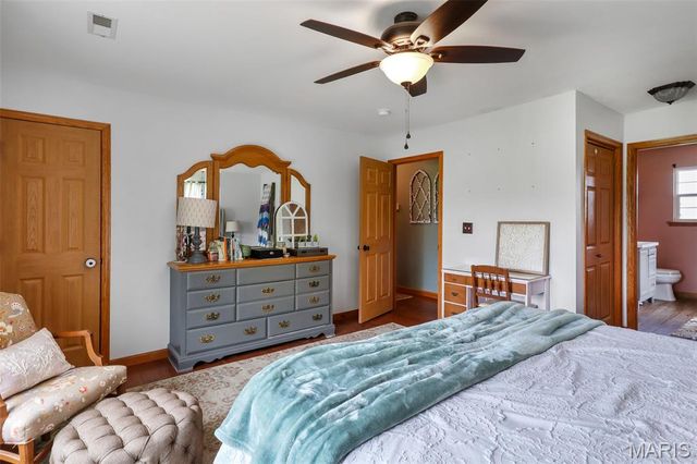 301 Ridgewood Court, Farmington, MO 63640