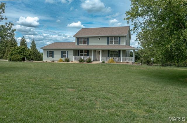 301 Ridgewood Court, Farmington, MO 63640