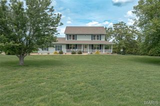 301 Ridgewood Court, Farmington, MO 63640