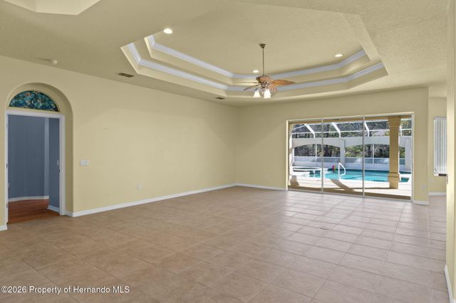 10130 Lazy Days Court, Weeki Wachee, FL 34613