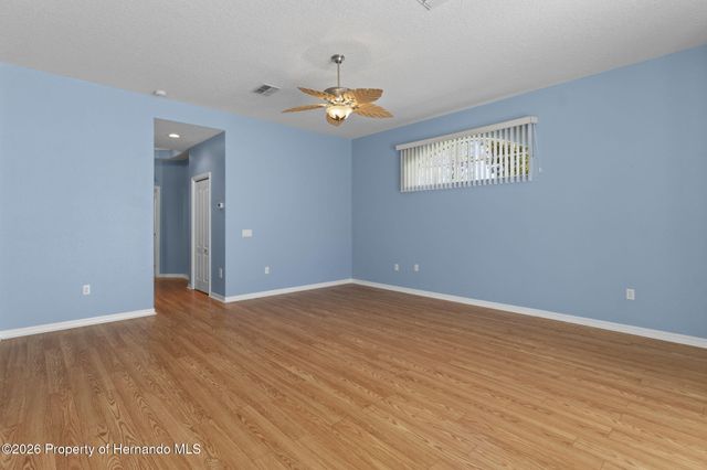 10130 Lazy Days Court, Weeki Wachee, FL 34613