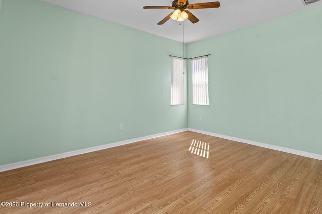 10130 Lazy Days Court, Weeki Wachee, FL 34613