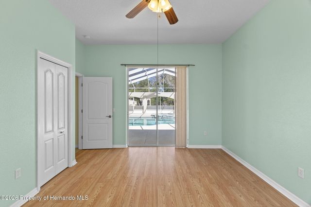 10130 Lazy Days Court, Weeki Wachee, FL 34613