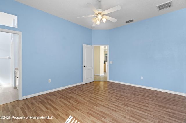 10130 Lazy Days Court, Weeki Wachee, FL 34613