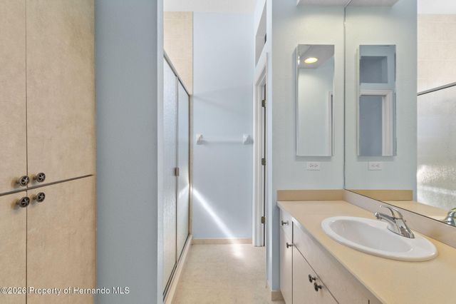 10130 Lazy Days Court, Weeki Wachee, FL 34613