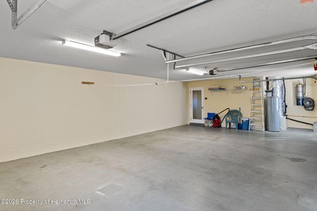 10130 Lazy Days Court, Weeki Wachee, FL 34613