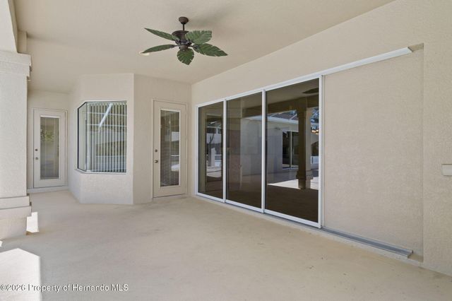 10130 Lazy Days Court, Weeki Wachee, FL 34613