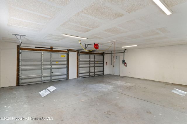 10130 Lazy Days Court, Weeki Wachee, FL 34613