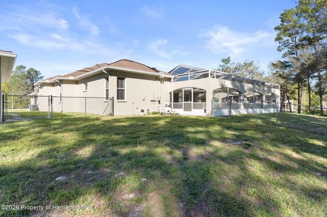 10130 Lazy Days Court, Weeki Wachee, FL 34613