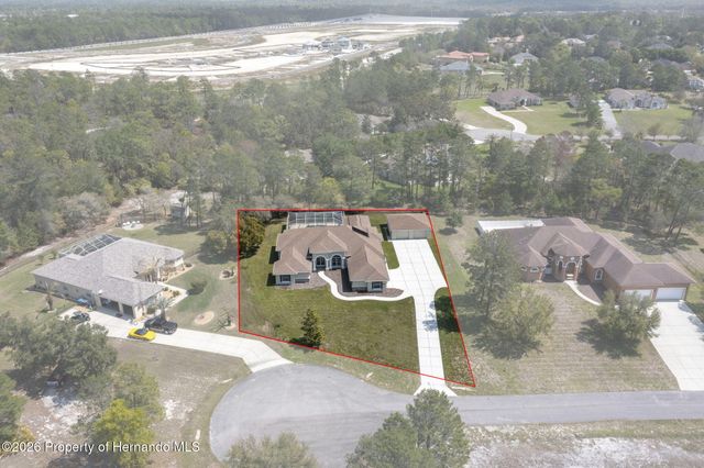 10130 Lazy Days Court, Weeki Wachee, FL 34613